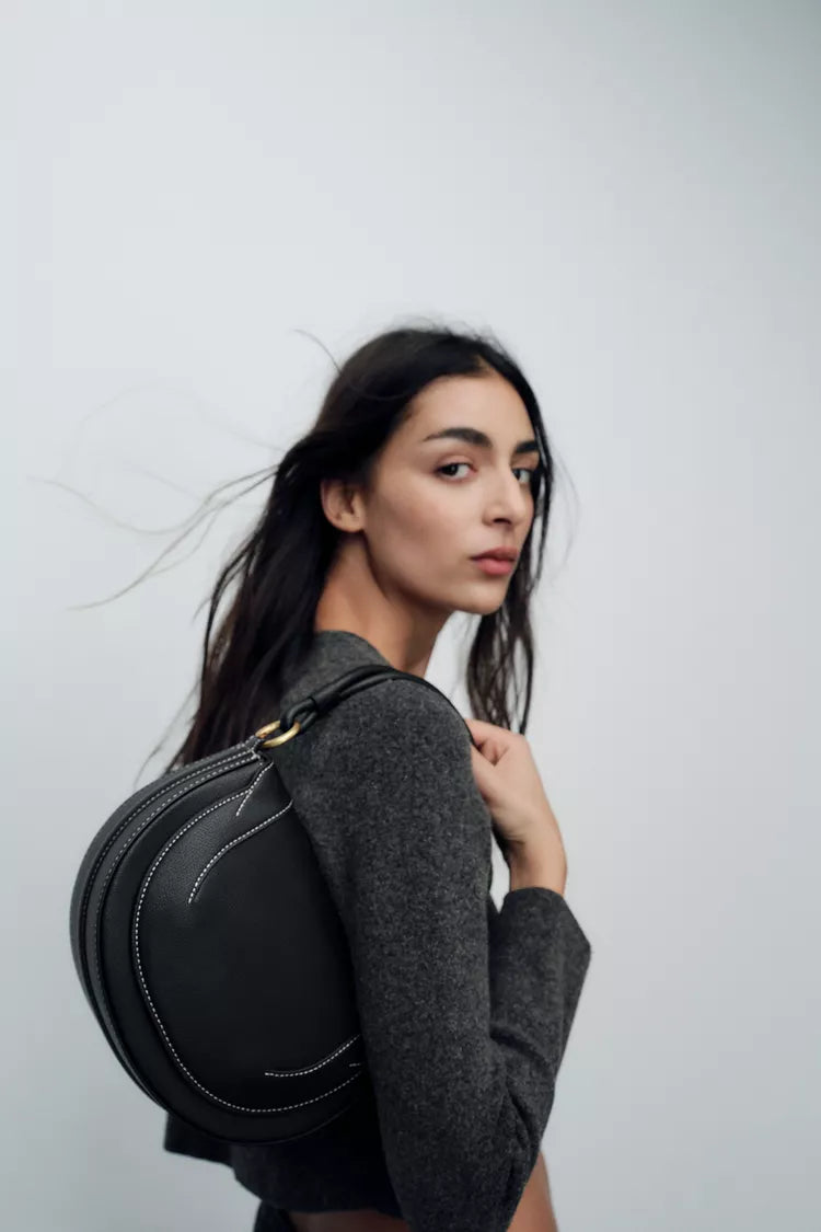 Tina Noir